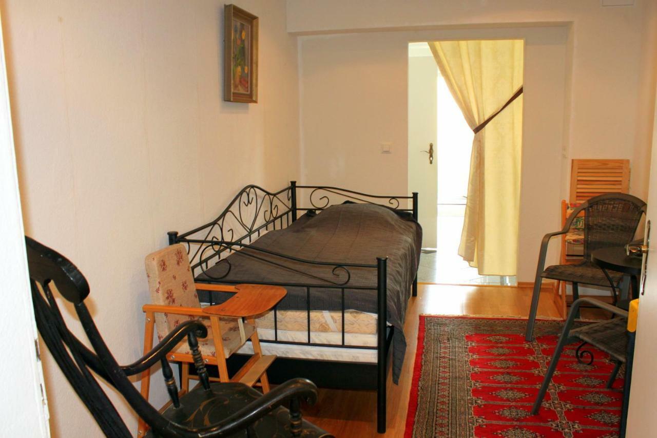 Ferienwohnung "Zur Alten Schule" Neuburxdorf Zewnętrze zdjęcie